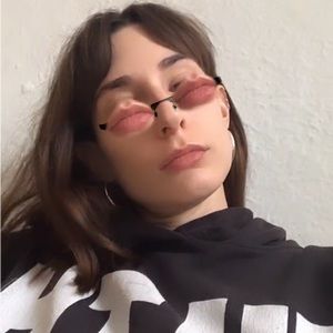 Meet your Posher, Émilie